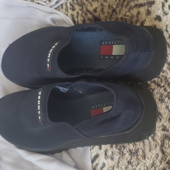 Tommy Hilfiger navy loafers - Picture 7 of 13